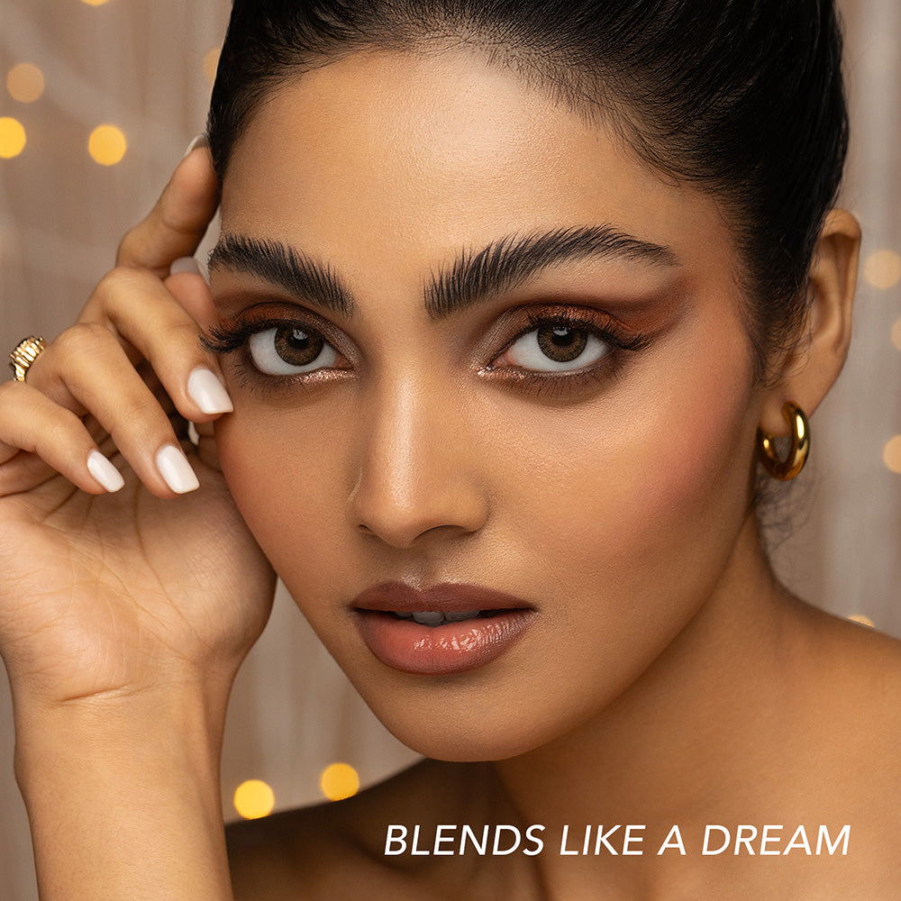 Eye Kanvas Discover Eyeshadow Palette Outshine