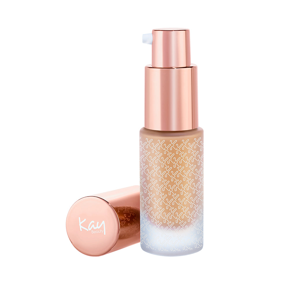 Illuminating Liquid Luminizer Champagne
